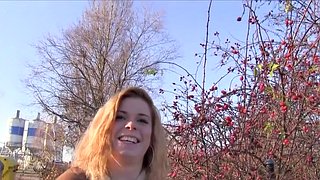 Czech amateur blonde fucks in public bushies