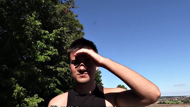 Real pulled sr8 dude sucks cock and gets assfucekd outdoor