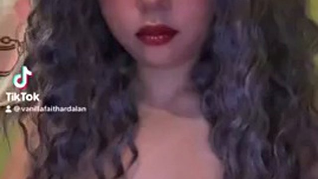 TikTok Slut Vanilla Faith