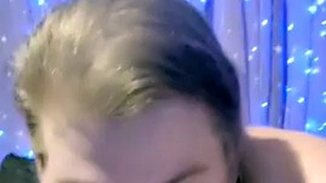 Blonde chubby bbw deeptroat blowjob in red lipstick small tits big nipples
