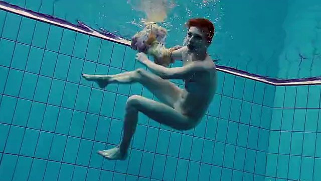 Russian petite skinny beauty Lera underwater