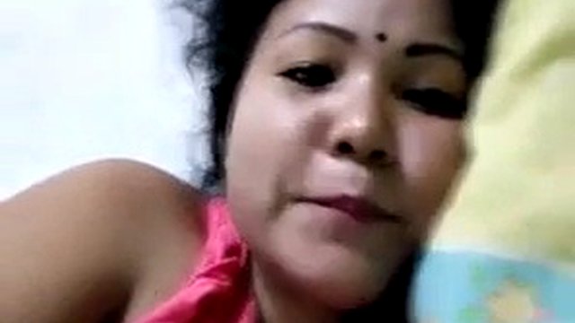 bengali slut on webcam 1