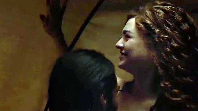 Sophie Skelton bare butt and sex