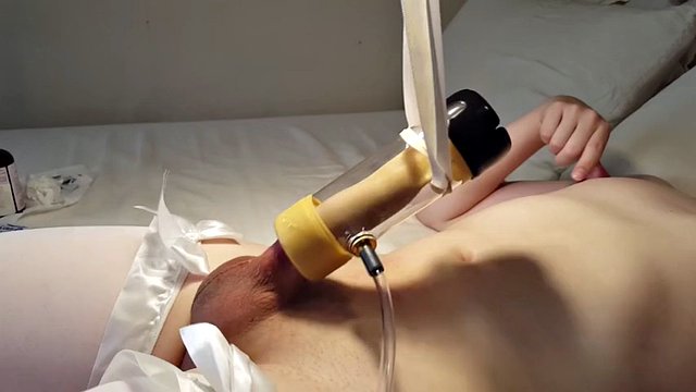Cute femboy cums in a milking machine 3