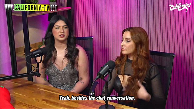 Lulu Valotta's Big Tits Lesbian ASMR Masturbation Fest