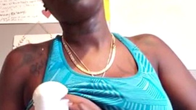 Dreadlocked Ebony reviews the breast pump