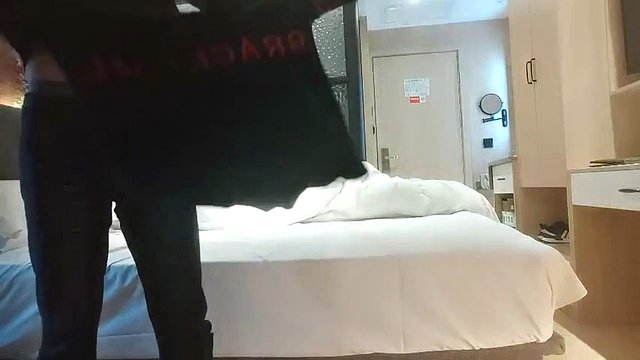 Chinese milf hotel sex