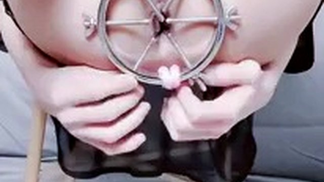 EXTREME GAPE PROLAPSE SPECULUM LOOK INSIDE SISSY
