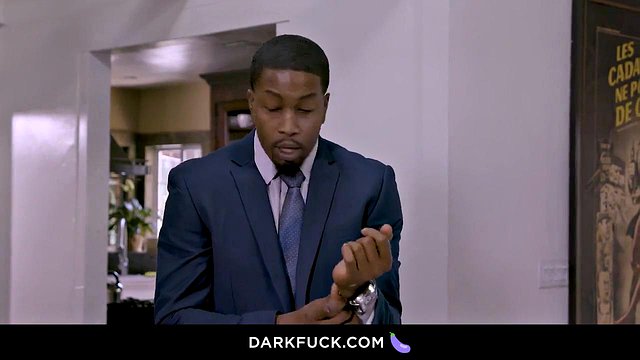 Vanessa Sky Caught Pounding Daddy Isiah Maxwell's BBC
