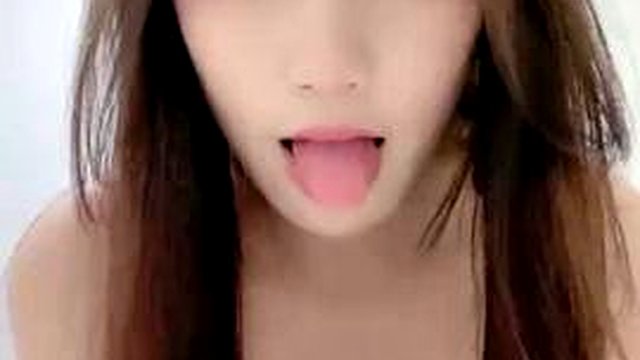 Quiet and beautiful sister! Fair skin, fat lips and pink holes! She strips naked and masturbates with a vibrator, close-up vibrates the clitoris, moans and gasps in pleasure, and rubs her breasts live broadcast: Big Tits, Amateur & Pornhub Porn