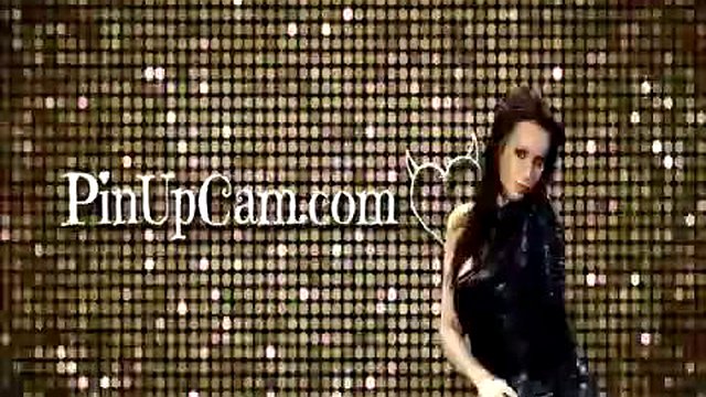 Do Your Girlfriend Strip Like This...: Amateur, Chaturbate & Webcam Porn