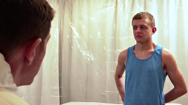 Skinny twink barebacks gay bottom daddy after anal toy play