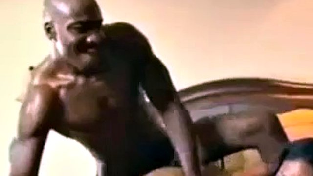 Bonnie Blaze vs Wesley Pipes