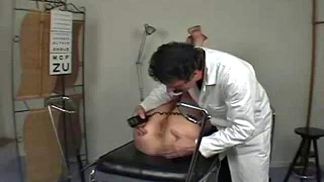 Doctor Spanking and Fingering Stephanie s Ass xlx