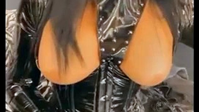 smoking latex shemale cum