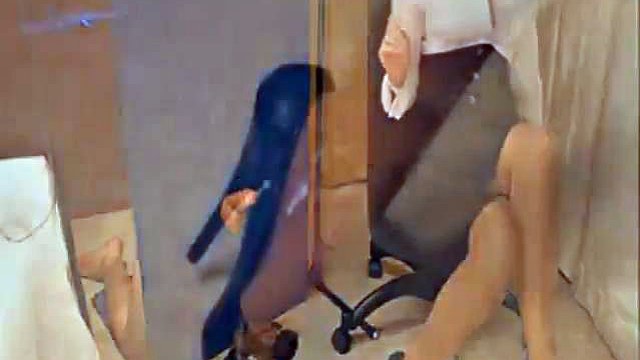 Governess Quinn Leg Hump: Milf, Fetish & Mature Porn