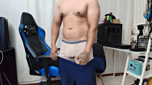 Juegos_Calientes und Ema_Abbys Nachbarschafts-Hentai-Haus-Einladung