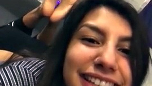 piedi adolescenti latini joi