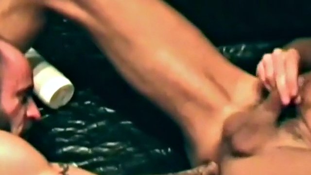 Fisting gaydaddy sucks his fisted buddy in a homemade 69 sex