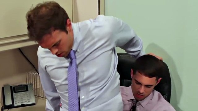 officesex hunk deeply fucked at work