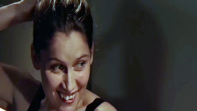 Lily-Rose Depp topless, Laetitia Casta sex scene