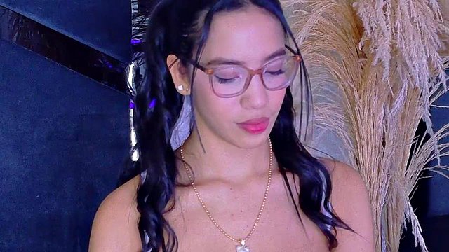 FEELING VIBRATIONS WITH MY TIGHT JEANS by KylieWhite: Amateur, Big Boobs & Verified Creators Porn