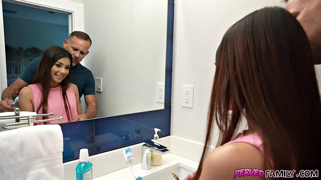 Teen Xxlayna Marie Strips for Stepdaddy Filthy Rich