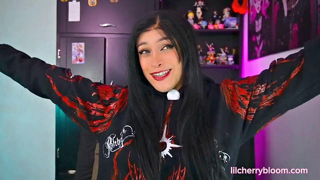 Goth Tattooed LilCherryBloom Craves Cowgirl Ride to Orgasm