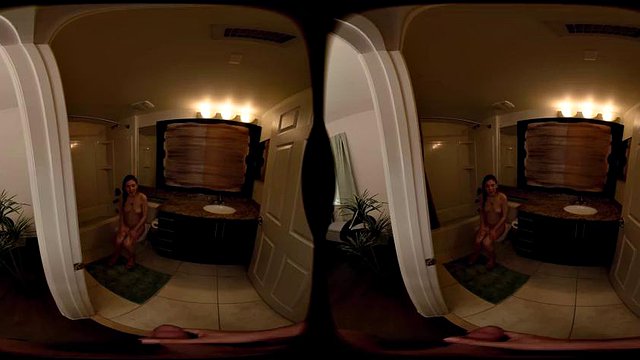 FORBVR - Teen Stepdaughter Gets Excited About Being Watched In The Bath Hy Her Stepdad