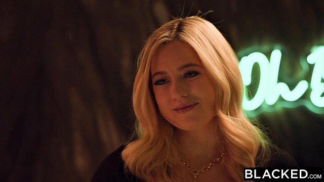 Gorgeous Blonde River Lynn Sucks Thick BBC in Hot Blowjob