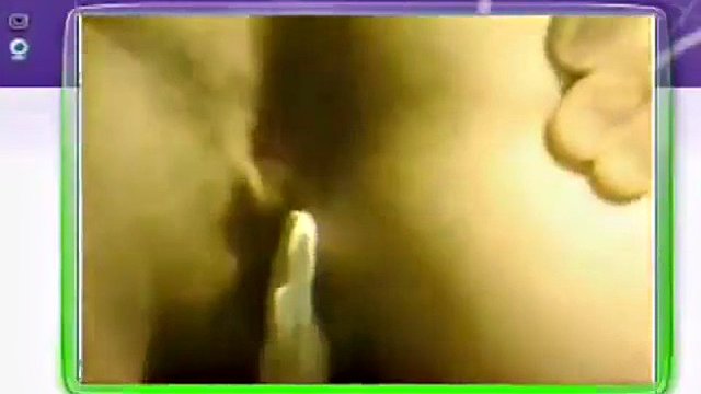 Turkish hijab bitch shows boobs on webcam messenger msn