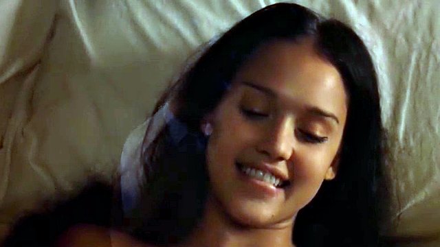 Jessica Alba  making love