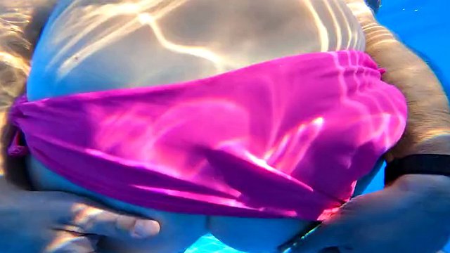 PAWG stepmom gets fucked in the pool
