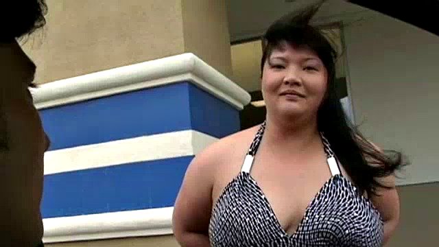 cute bbw in the mall