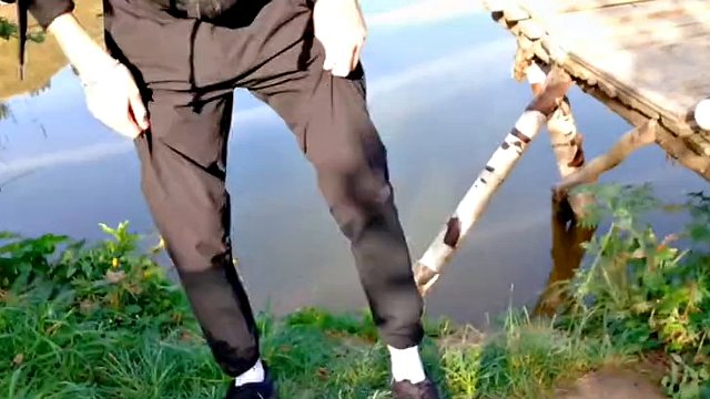 Athletic TimonRDD 수영 알몸으로 호수 정액 두 번 빌어 먹을 손전등