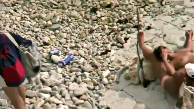 Wife sex on the beach: Amateur, Homemade & Public Porn