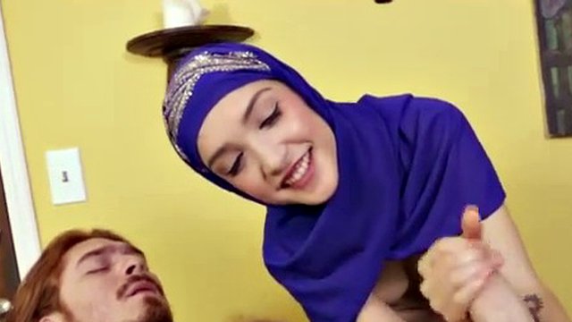 Jericha Jem: Hijab Arab Handjob