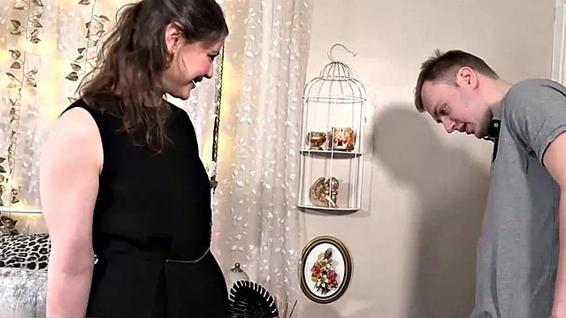 40 year old British MILF Aurora brings home a cute stud from the club