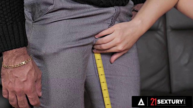Violet Riltz Performs Intense Anal Measurement for Client's Massive Big Cock While Taking Brutal