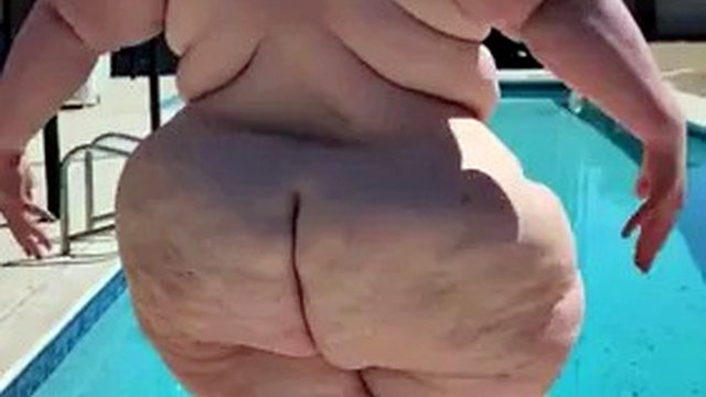 Ssbbw swim