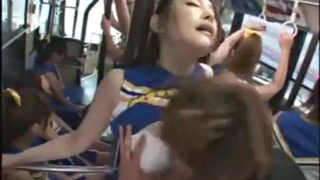 bus cheerleader