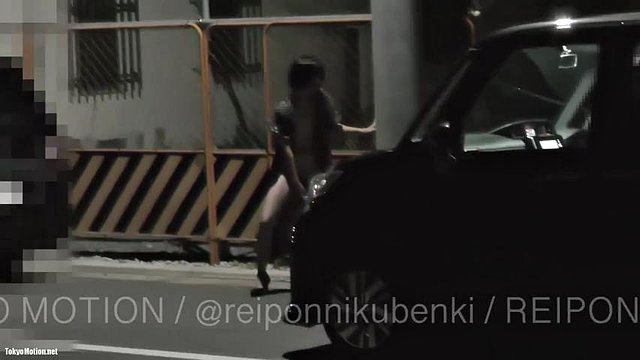reiponnikubenki getting fuck outside by stranger middle age men