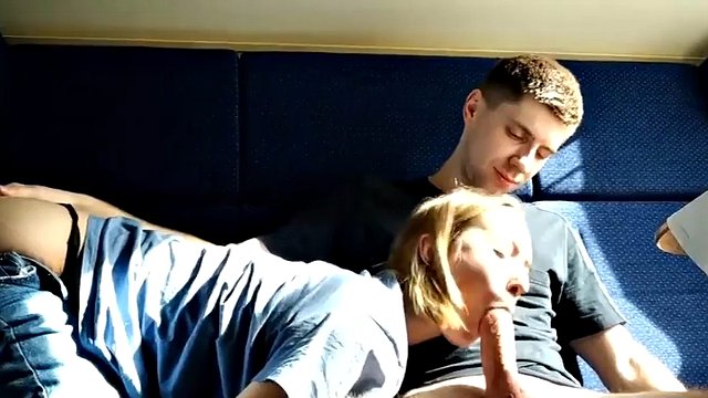 DOUBLE CUM IN THE MOUTH OF STEPSISTER ON THE TRAIN TRAVELER (Samia Duarte)