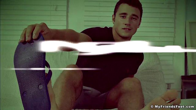 Joey le hizo cosquillas: Sun s out Buns Out - Joey