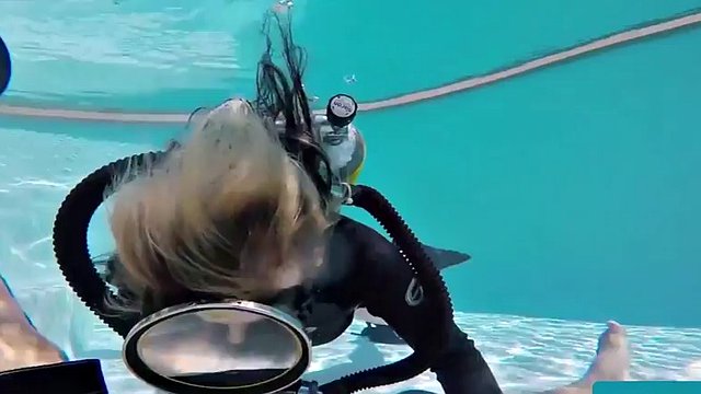 Jason and Monica fuck hard underwater