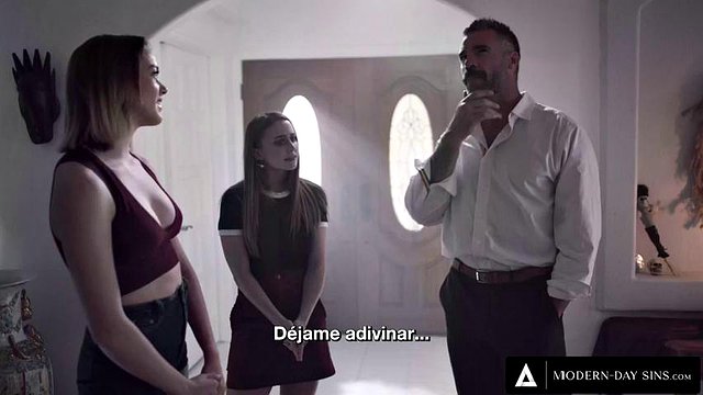 MODERN-DAY SINS - Naughty Anny Aurora Sneaks Off To Bang Her BFF's Stepdad SPANISH SUBTITLES