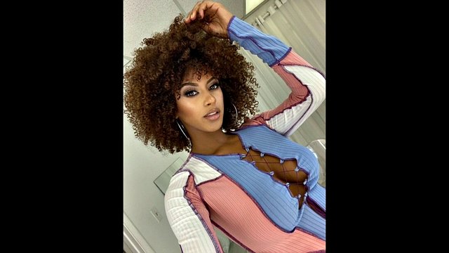 Black Queens and Goddesses slideshow 04