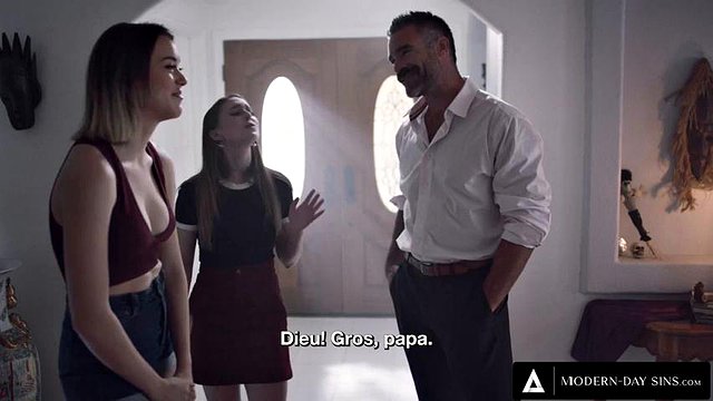 MODERN-DAY SINS - Naughty Anny Aurora Sneaks Off To Bang Her BFF s Stepdad FRENCH SUBTITLES: Porn