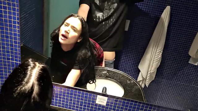 After the party I fucked a hot ass in the motel bathroom!