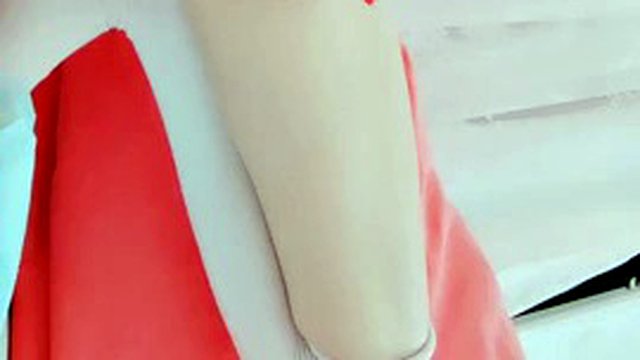 China live broadcast, pure and beautiful girl with twin tails! Wen Jing is cute and cute! Hairless pink and beautiful pussy, lift up slender legs, spread the pussy